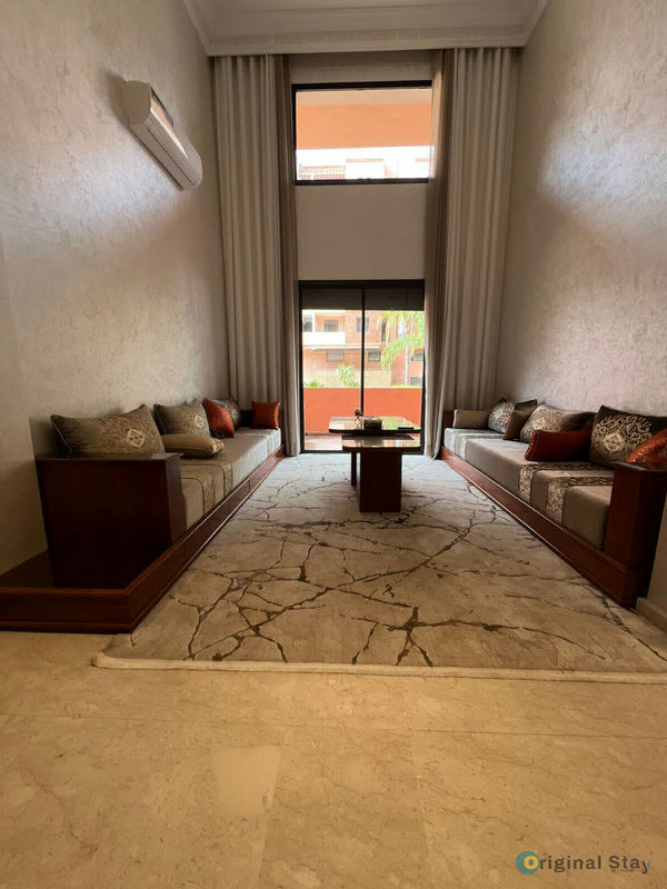 🏢 Magnifique Duplex de Standing à Louer – Gueliz, Résidence avec Piscine 🏊‍♂️ 3